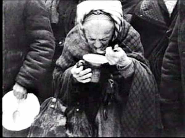 Блокада Ленинграда голодная женщина - фото