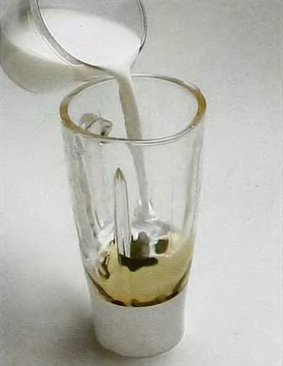 Густой молочный коктейль - Смешивание составляющих