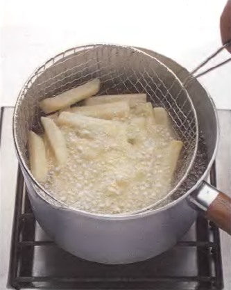 Картофельная соломка - положите соломку
