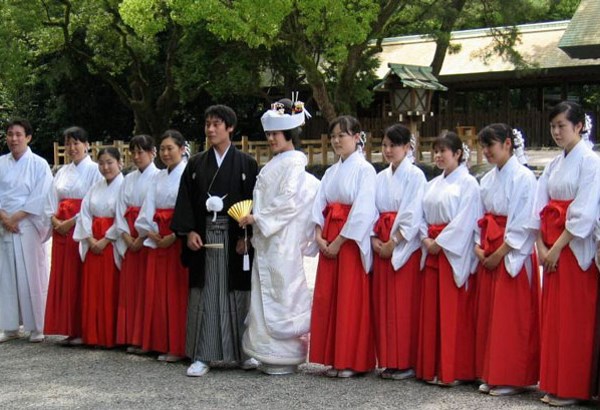 Брак в Японии