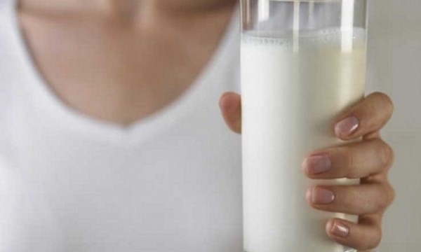 Что происходит в организме, если пить стакан молока в день!